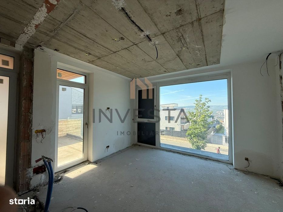 Casa moderna cu terasa panoramica de 40 mp, zona Voronet, Iris