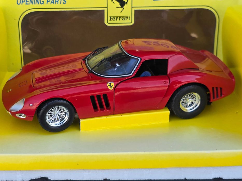 Macheta Auto 1/18 Revell Jouef Evolution Ferrari 250 GTO 64