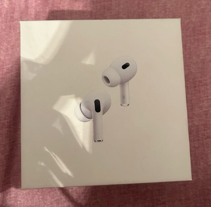 Наушники AirPods Pro