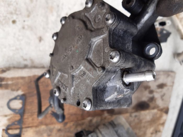 Electromotor EGR pompa tandem vw golf 5 2.0 SDI cod motor BDK