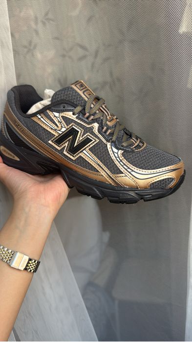 Кроссовки new balance 740