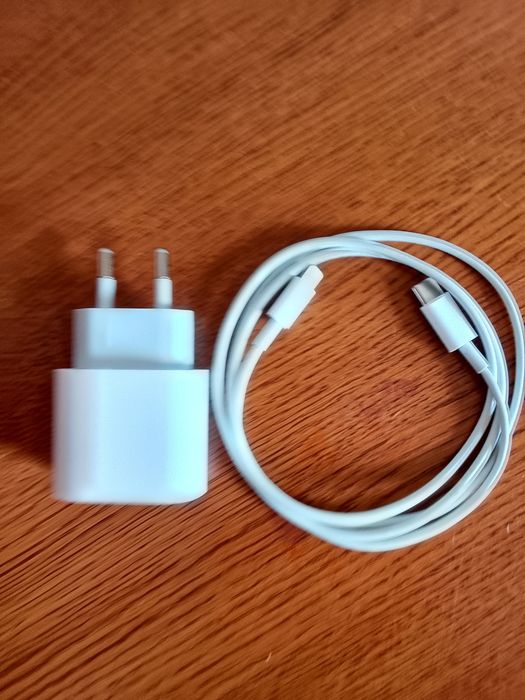 Зарядное устройство Apple