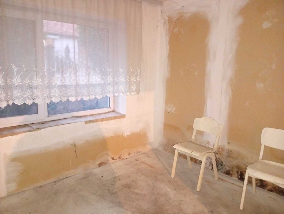 Дава се под наем Склад в Варна, Аспарухово - 17 кв.м за 91.8 € - Снимка #2