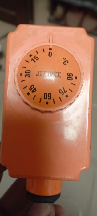 Boiler 300 L cu o  serpentina și rezistența electrică