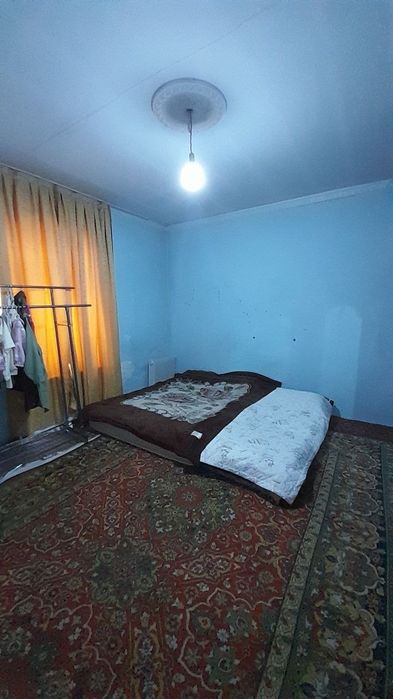 Hovli sotiladi Uchastok sotiladi