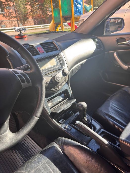 Продам Honda Accord 7