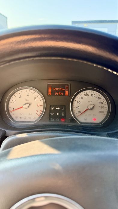 Dacia Logan 1.2 L benzină + GPL 75 cp an 2011