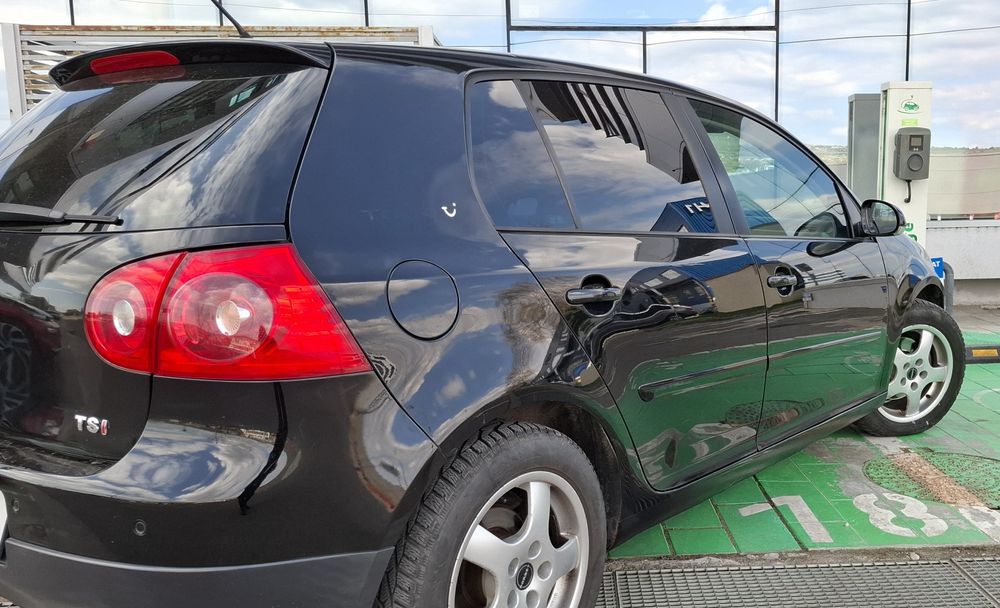 Golf 5// Cutie automată dsg