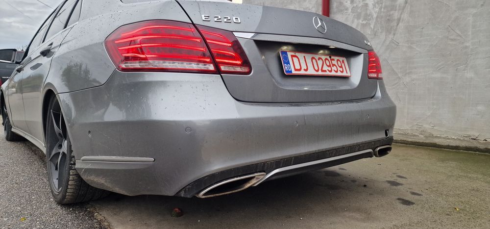 Bara spate mercedes w212 facelift  mercedes e class