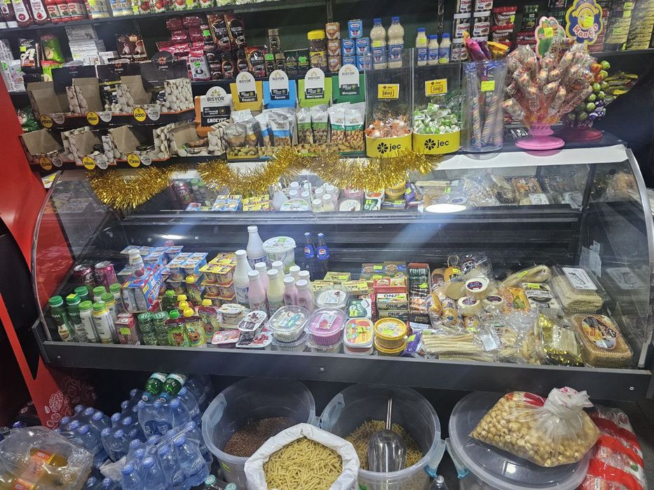 Витрений холодильник