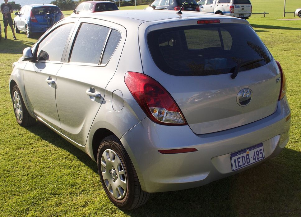 Hyundai I20 (PB), 2013-2015 PIESE AUTO
