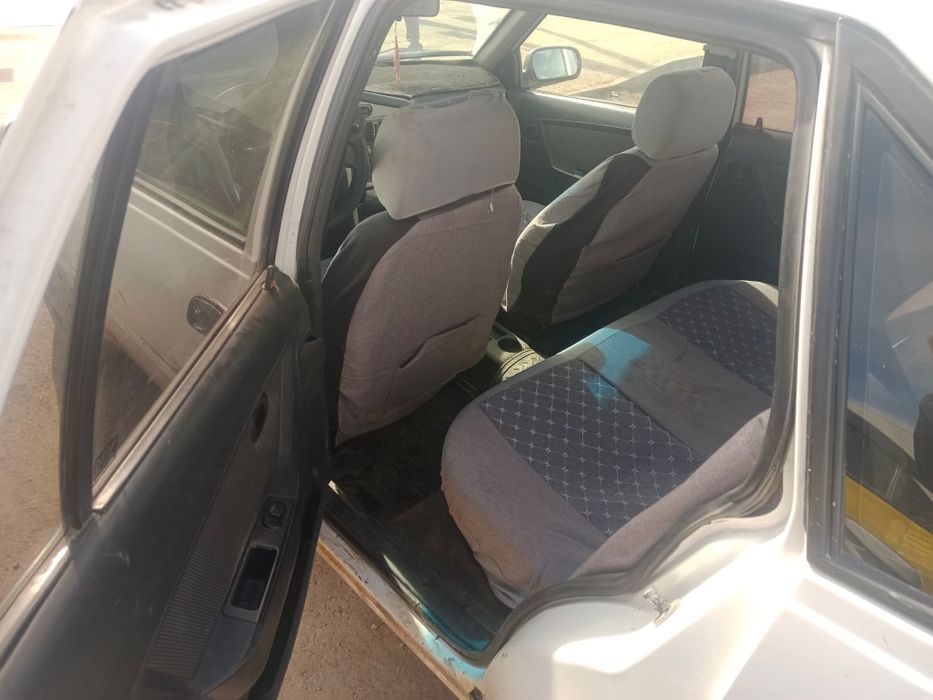 Продаю машину нексия