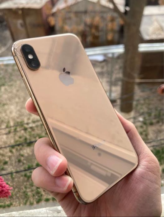 Продаеться iPhone Xs