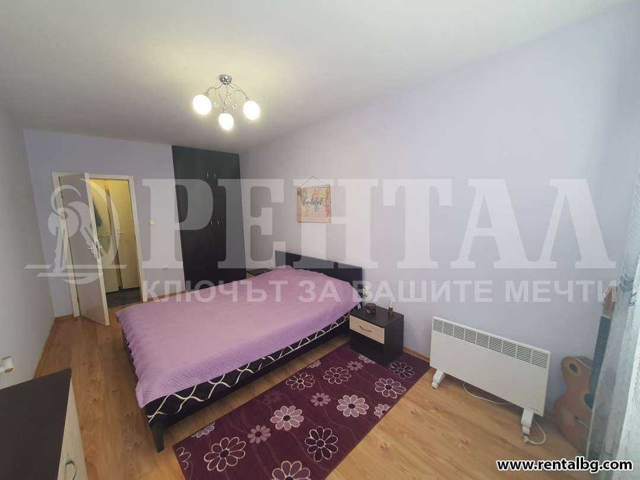 Продава се Тристаен апартамент в Пловдив, Кючук Париж - 97 кв.м за 1753 €/кв.м - Снимка #15