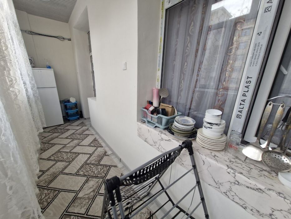 Срочно продаётся 2х комнатная с ремонтом.ЖК Azia House.