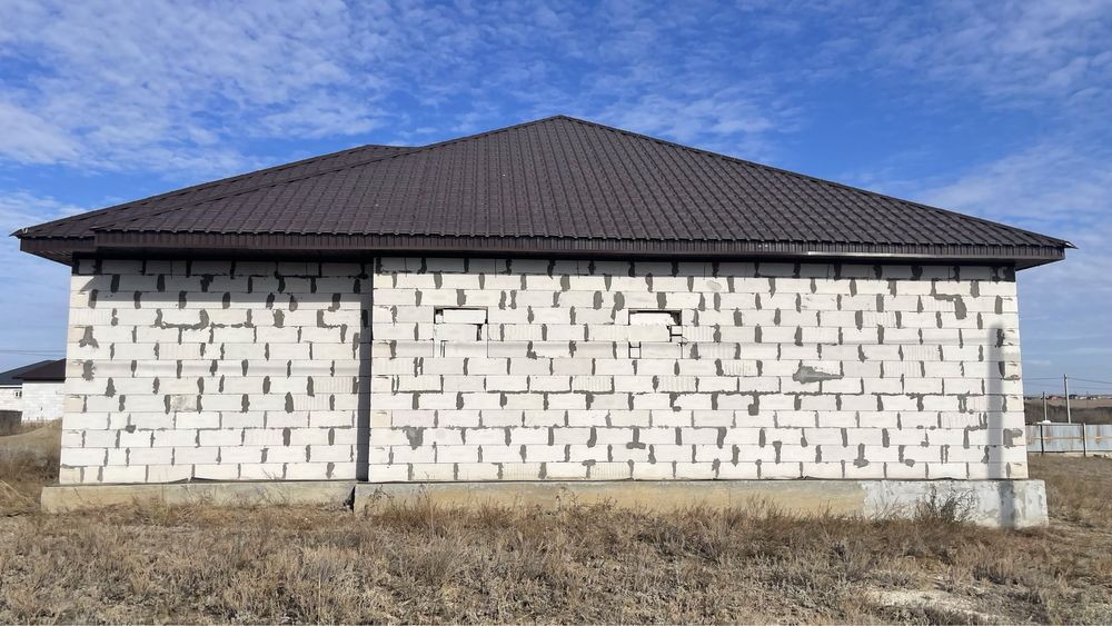 Срочно продам дом на Бауырластар-3