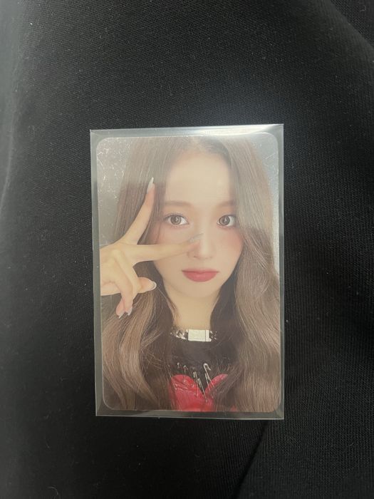 Official фотокартички на NMIXX SULLYEON AND BAE