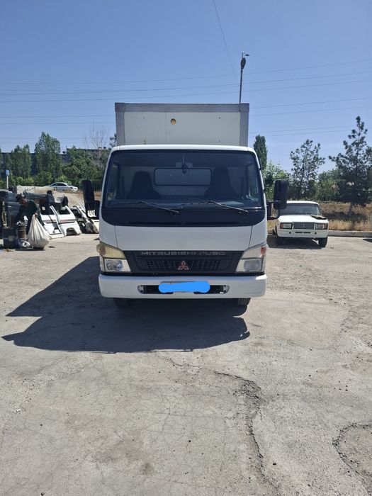 Mitsubishi fuso 2007y