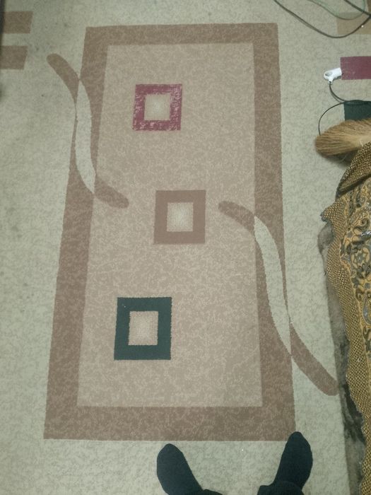 Продаю палас. Размер 2×5