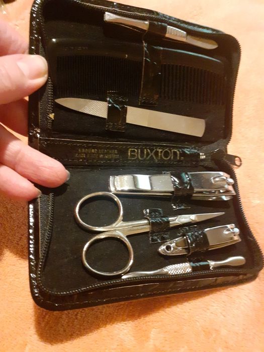 Trusă de îngrijire unghii pentru bărbați