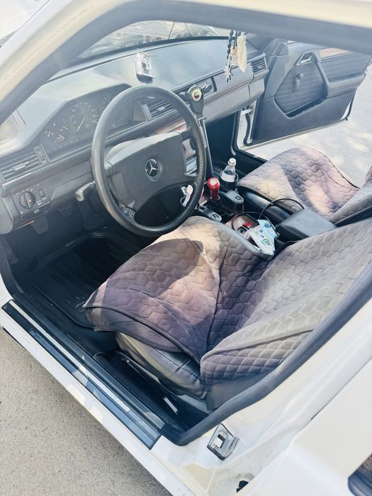 Продам мерседес W-124 E-200!