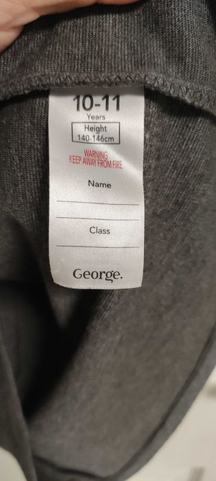 Рокля за училище