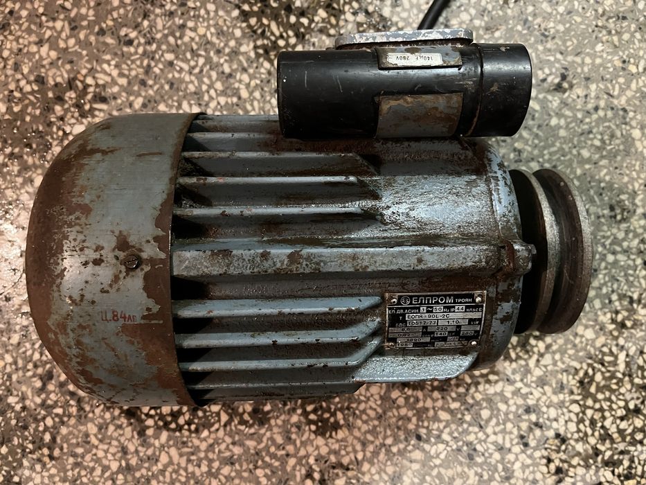 Електромотор Елпром