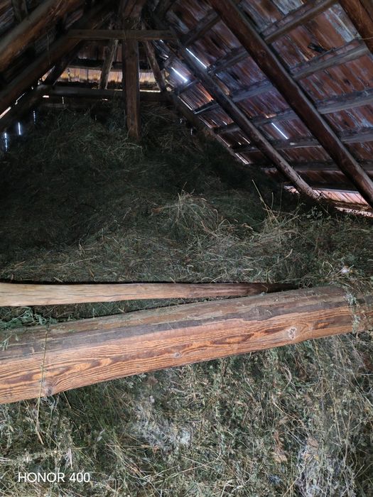 Vând lucernă 2 tone