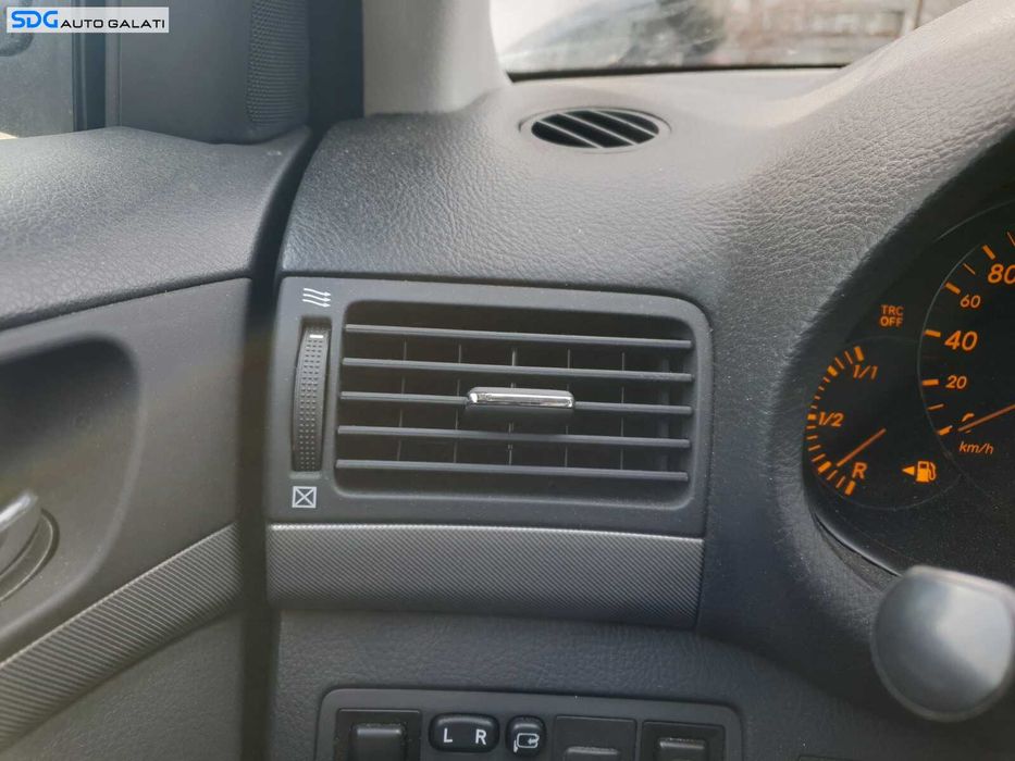 Gura Grila Aerisire Ventilatie Bord Stanga Toyota Avensis T25 2003 - 2009 [C6223]