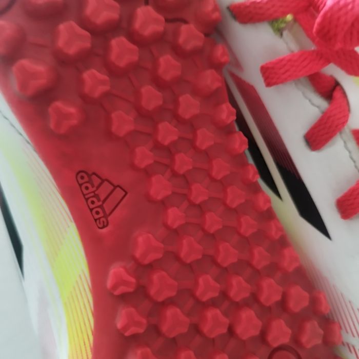 Сороконожки футбольные 38р.