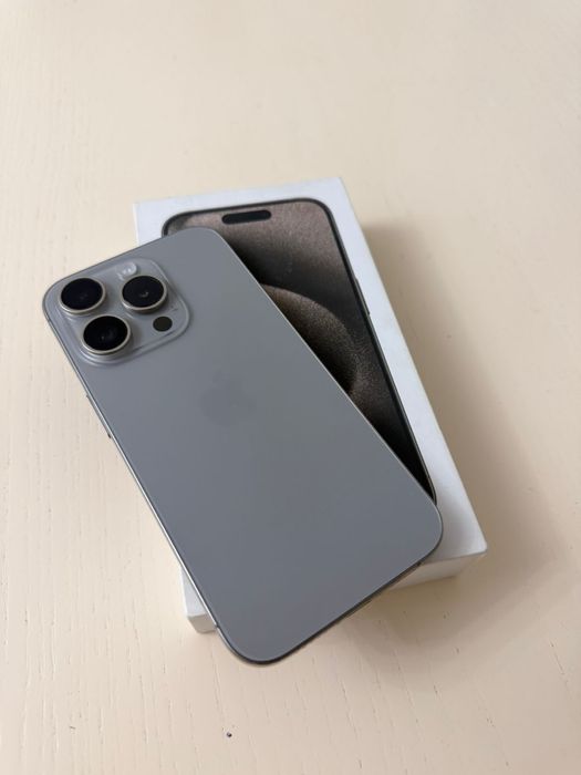 Продам iPhone 15 pro 128 Гб