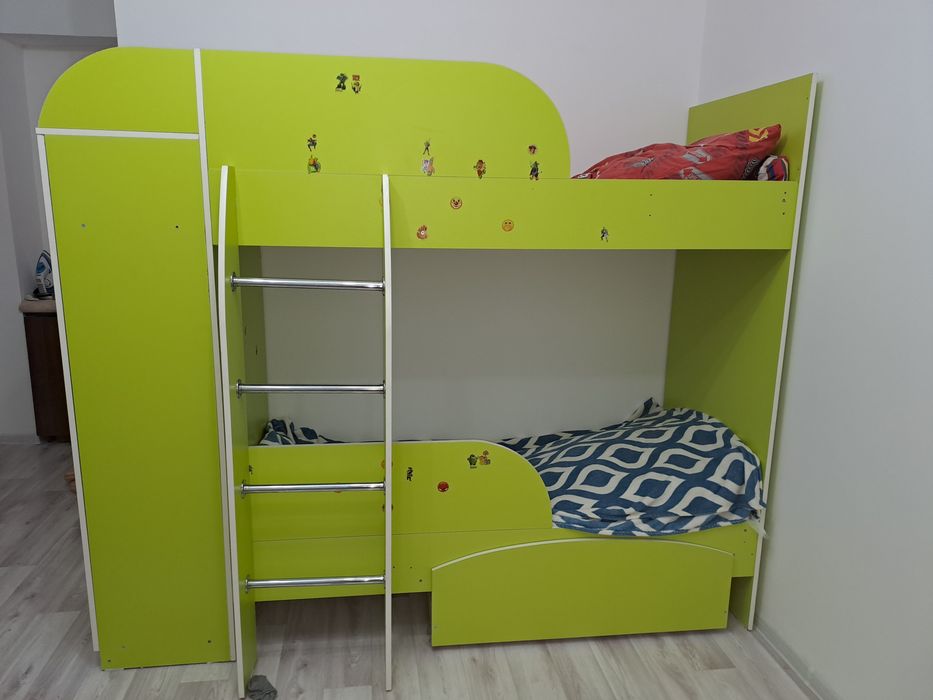 Кравать детский двух ярусный