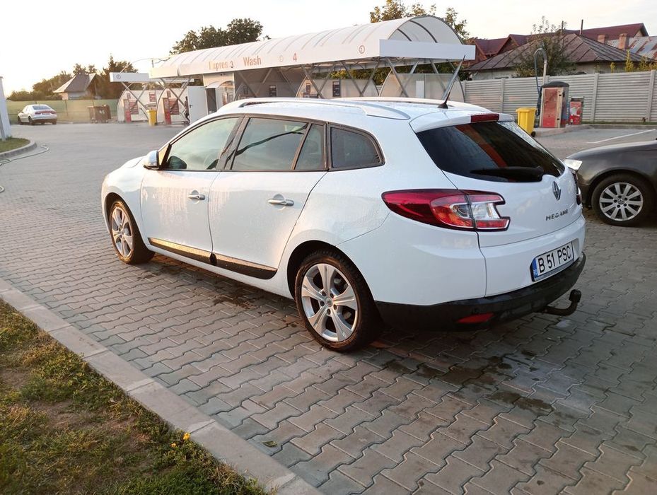 Vând Renault Megane Break -  1900 cmc