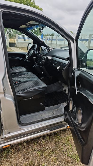 Vito 111 2004г. 8+1 Може и Бартер