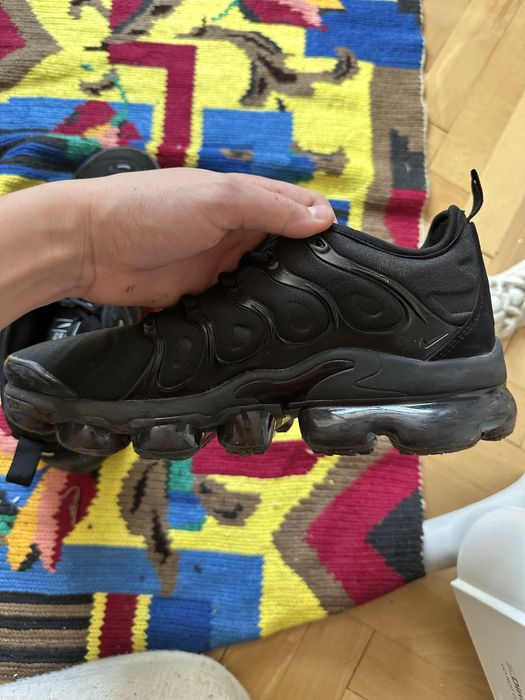 NIKE Air Vapormax Plus