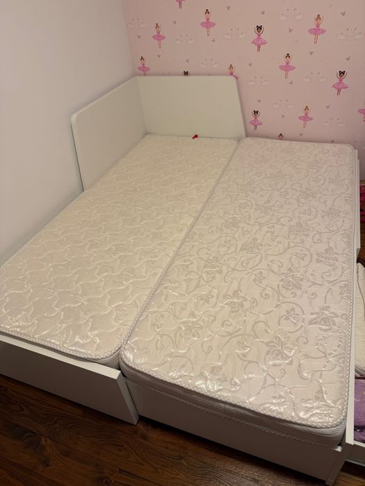 Vând Divan IKEA FLEKKE 2sertare/2saltele, alb, 80x200 cm aproape nou!
