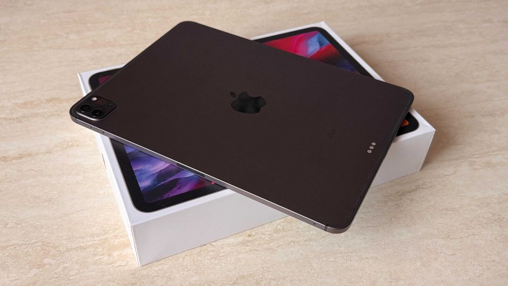 iPad Pro 11  256GB Wi-Fi + Cellular | Идеал + Чехол