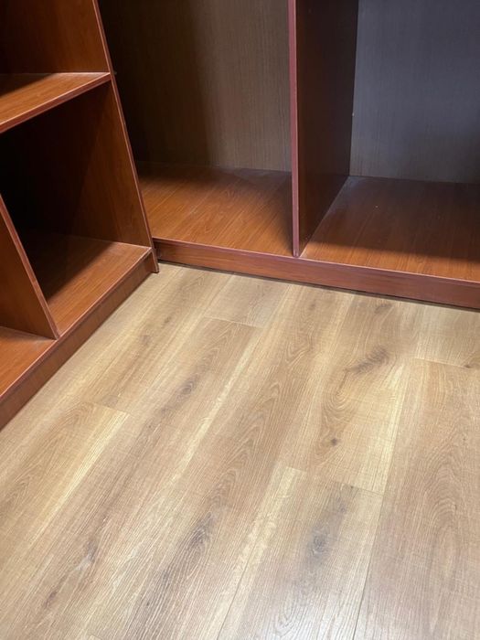 Продам шкафы для гардероба