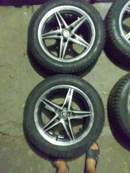 R16 литые диски 5x114.3 тойота