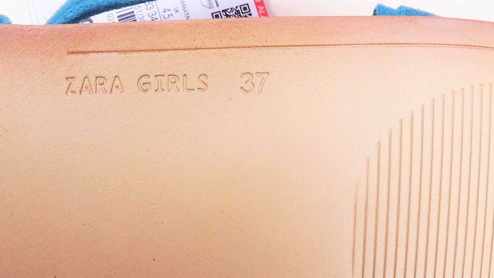 Sandale piele intoarsa zara 140 lei