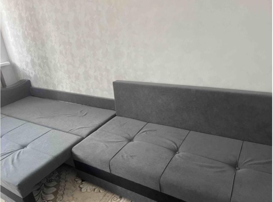 Продам диван в отличном состоянии.