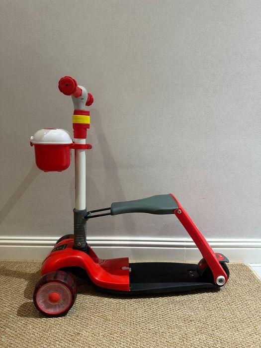 Детский самокат.