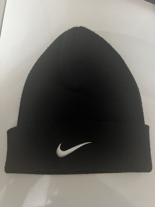 Шапка Nike в отлично състояние