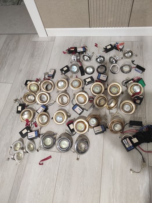 Споты, светильники разные б/у