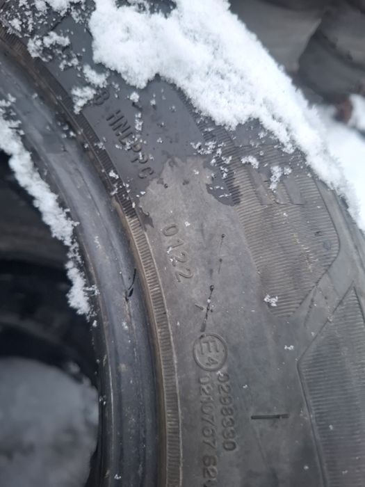 Vand 1 sau 2 sau 4 anvelope 205 65 15 de iarna nus perechi