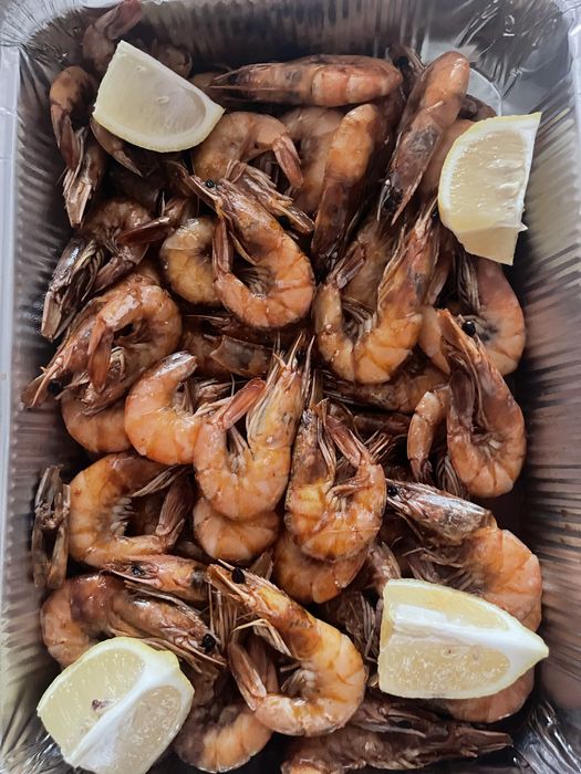 Живые и вареные раки