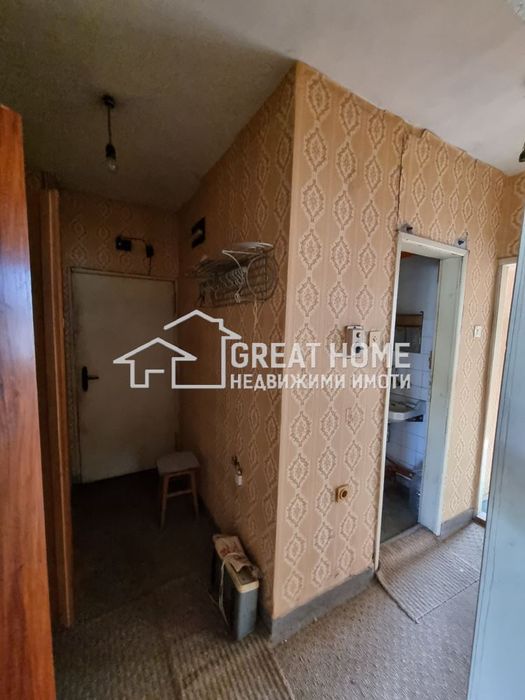 Продава се Тристаен апартамент в Търговище, Запад 1 - 56 кв.м за 683 €/кв.м - Снимка #4