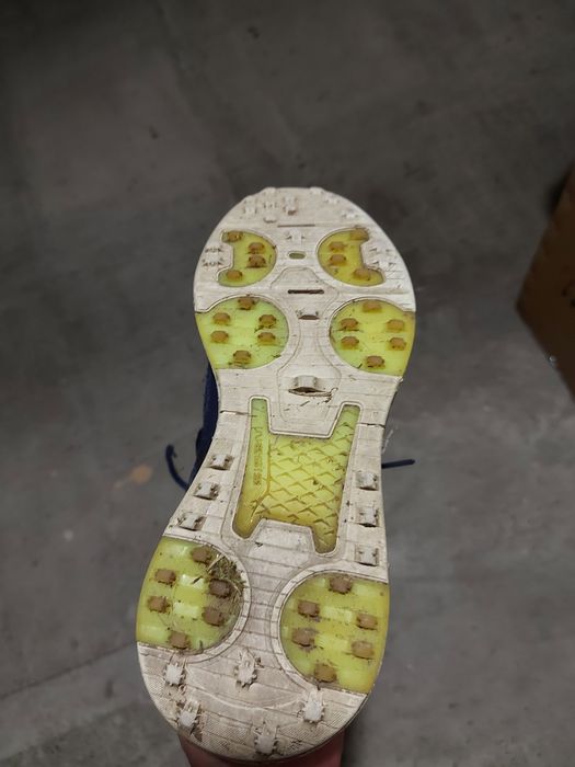 Pantofi /adidasi golf/fotbal 43