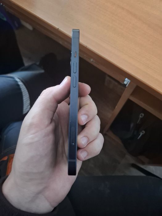 Обменяю 13 iphone 128гб 87%