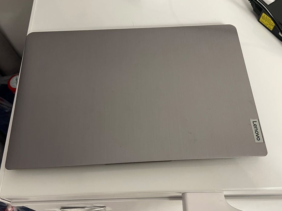 Продам ноутбук Lenovo IdeaPad 3 15ALC6 (8 GB RAM)
